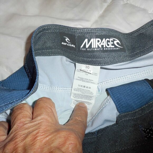 RIP CURL MENS BOARD SHORTS IN MENS SZ 30 - Picture 7 of 9